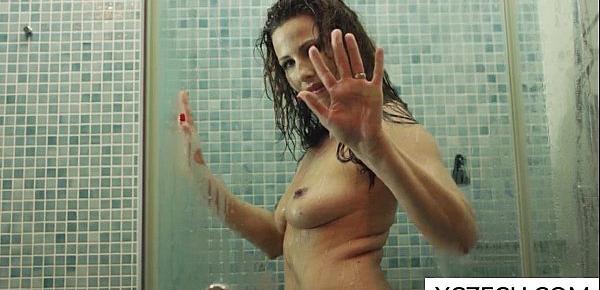  Extremly hot MILF showering